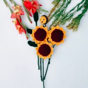 Sunflower Bouquet with Bee and leaf stick