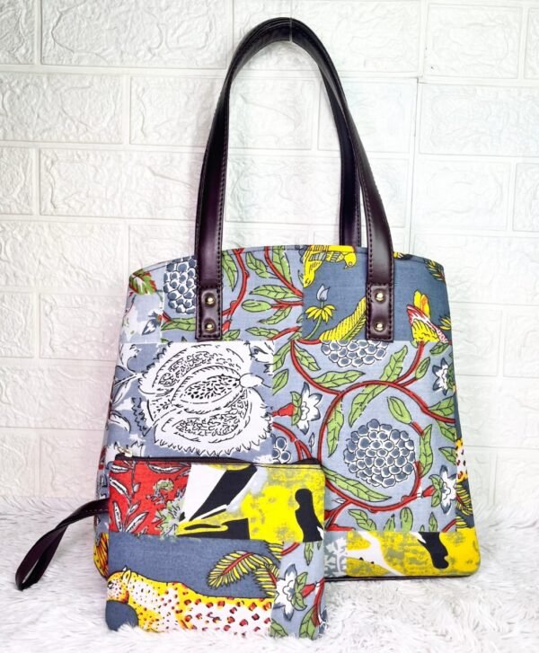 Stylish Blue Floral Handbag Set for Women – Cotton Tote Bag with Matching Pouch | Trendy Shoulder Bag with Leather Straps for Daily Use & Travel