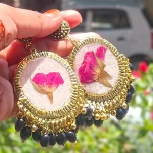Resin jewellery